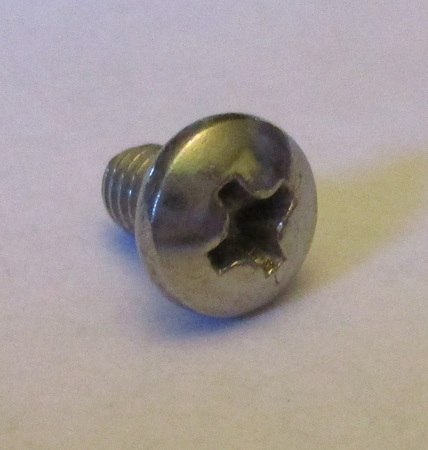 Screw PH Phillips 5 16L 8 32 THD SZ